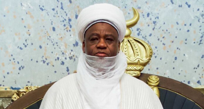 Sultan Of Sokoto Praying For Leaders