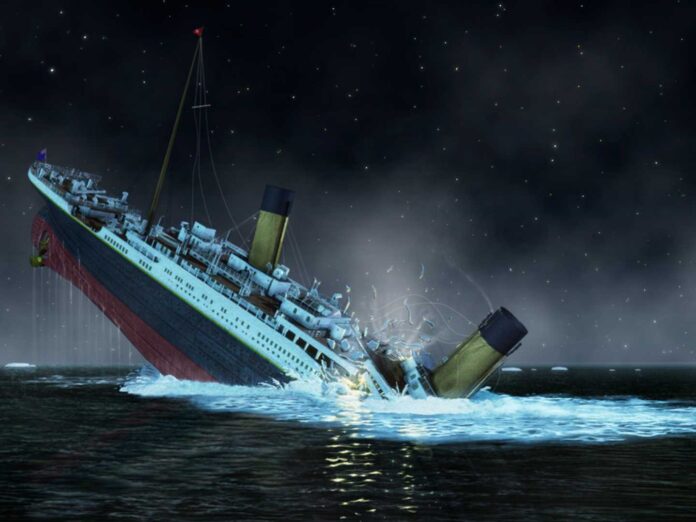 Titanic Ship Sinking