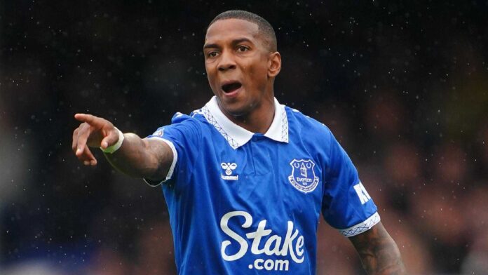 Ashley Young Everton Fc