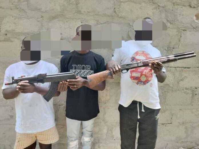 Delta State Police Command Arresting Suspected Cultist With Ak 47