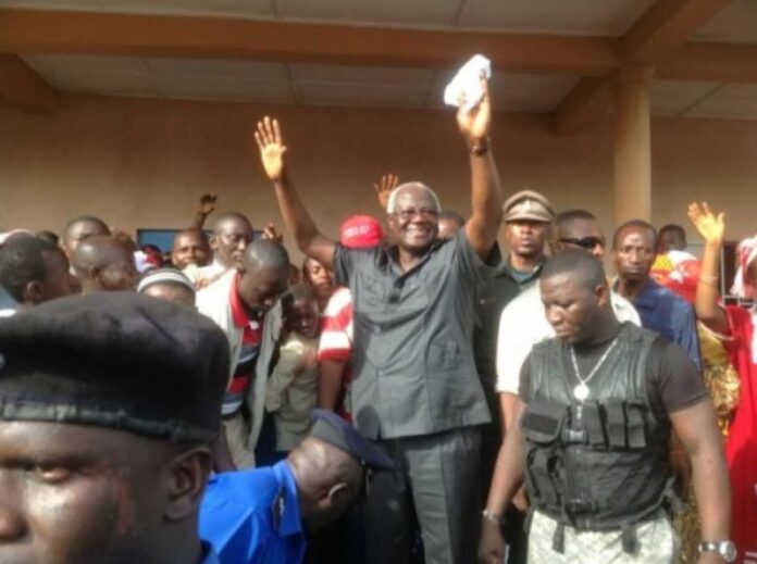 Ernest Koroma Speaking To African Youths