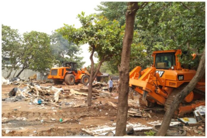 Fcta Demolition Of Illegal Houses In Lugbe