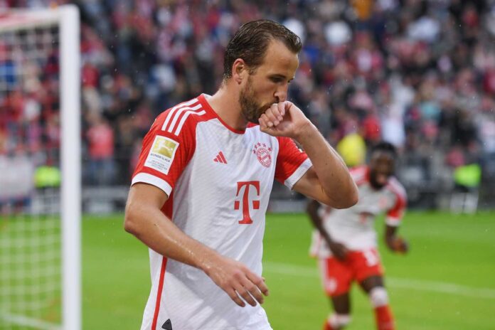 Harry Kane Celebrating Hat Trick Bayern Munich Vs Stuttgart