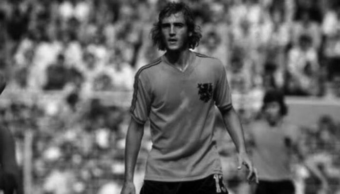 Johan Neeskens Dutch Football Player