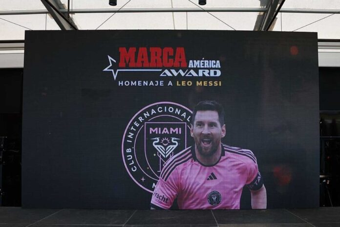 Lionel Messi Marca America Award Ceremony