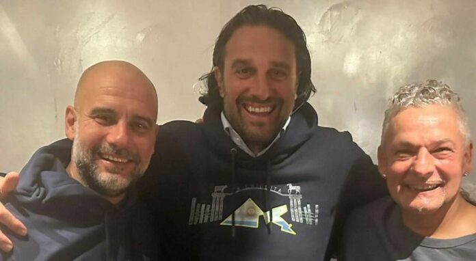 Luca Toni And Pep Guardiola At A Dinner