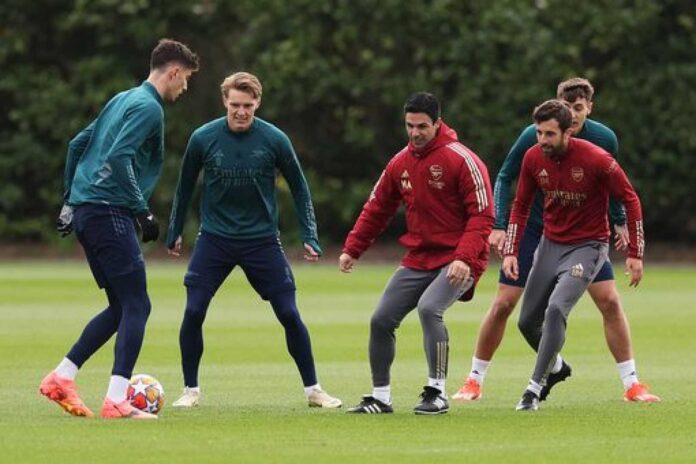 Mikel Arteta And Kai Havertz Arsenal Training