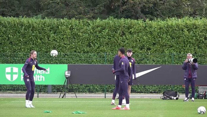 Mohamed Salah Playing On Artificial Turf