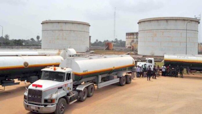 Oyo Apc Members Protesting For Swdc Headquarters In Ibadan