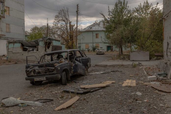 Russian Troops In Eastern Ukraine Village Of Zoryane