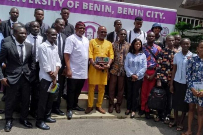 Students Receiving Scholarships From Agbonjague Leemon Ikpea Foundation