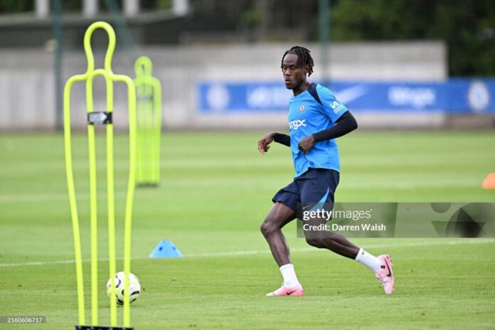 Trevoh Chalobah Crystal Palace Debut