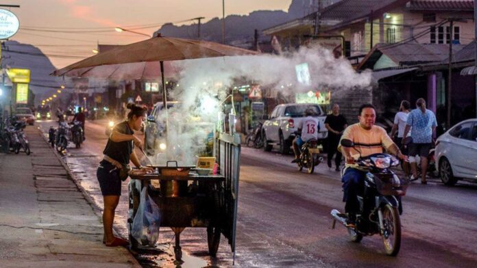 Tourists In Vang Vieng Laos Methanol Poisoning