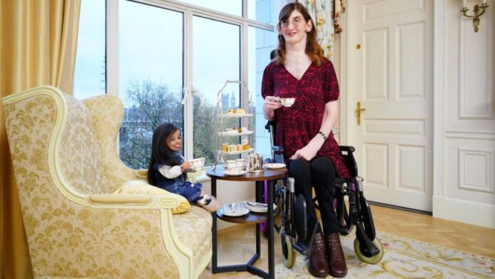 World's Tallest And Shortest Women Meet In London