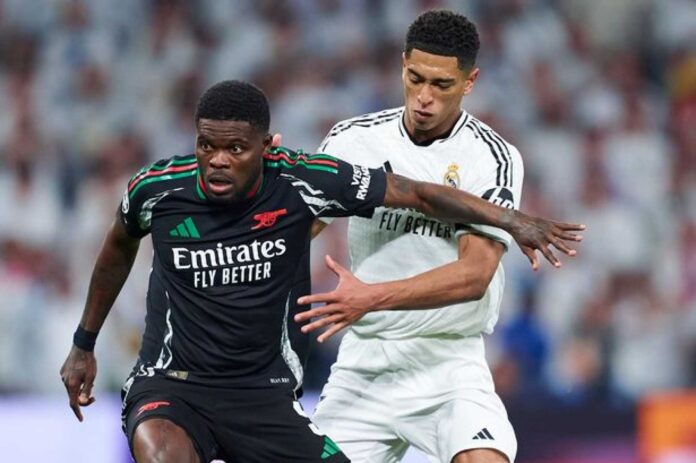 Arsenal Midfielder Thomas Partey Booking Psg Champions League