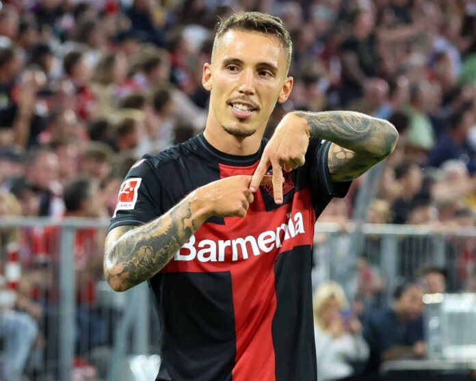 Barcelona Fc Vs Bayer Leverkusen Alejandro Grimaldo