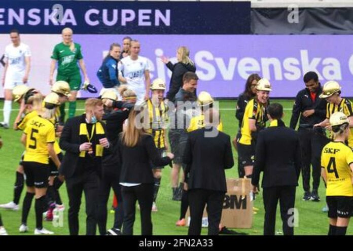 Hacken Celebrates Svenska Cupen Victory