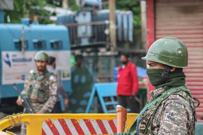 India Pakistan Military Conflict Kashmir