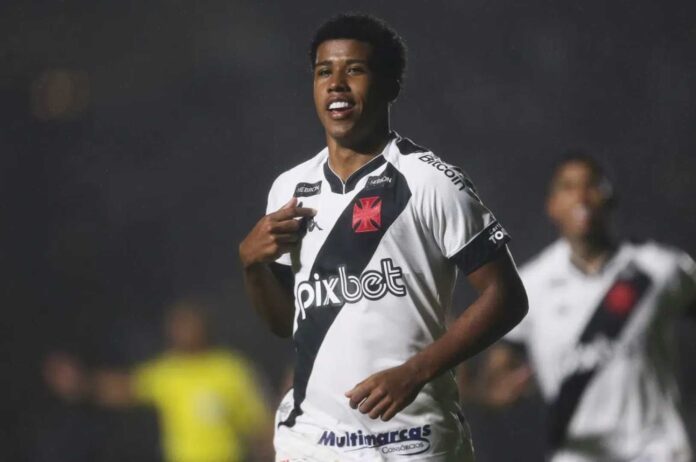 Newcastle United Chelsea Midfielder Santos Transfer News