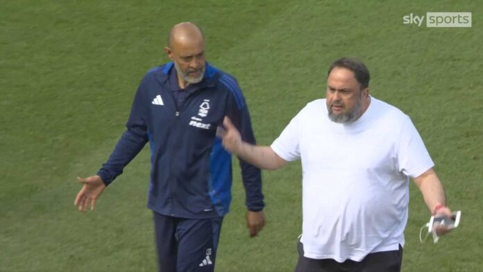 Nottingham Forest Leicester City Pitch Confrontation
