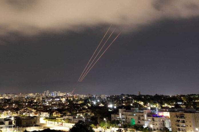 Airspace Closure Image, Middle East Conflict