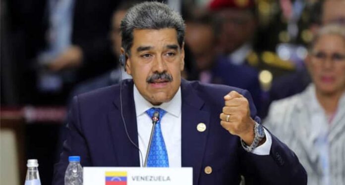 Maduro Leading Workshop In Venezuela