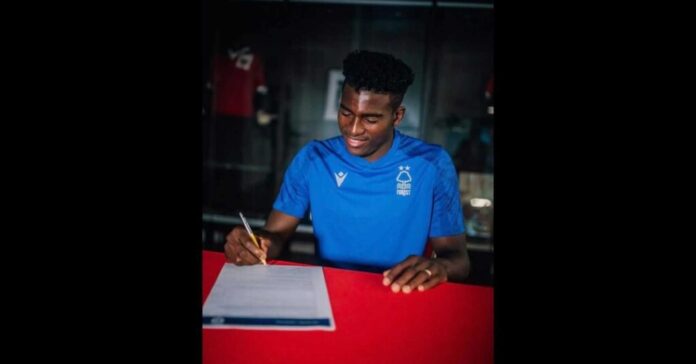 Taiwo Awoniyi Nottingham Forest Contract