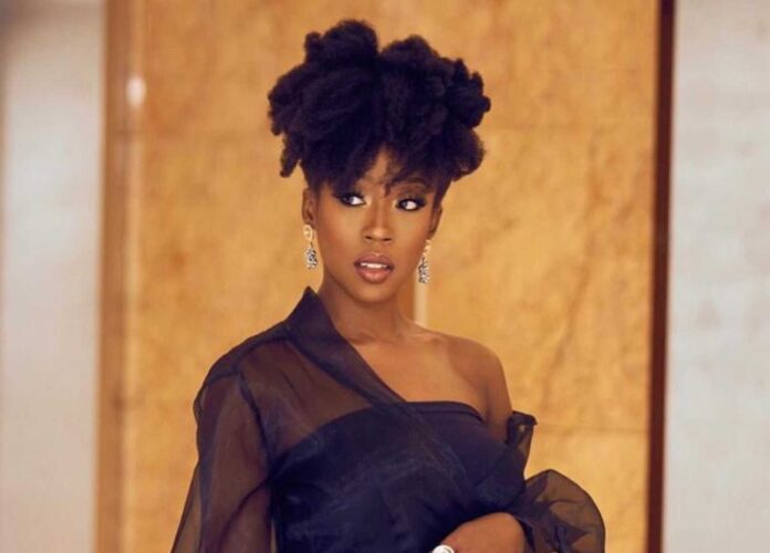 52 Year Old Actress Love Life Insights