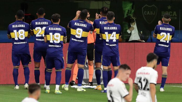 Boca Juniors Players Celebrating After A Goal