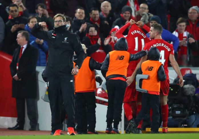 Celtic Fans Tribute To John Clark