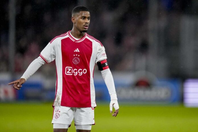 Jorrel Hato In Ajax Uniform