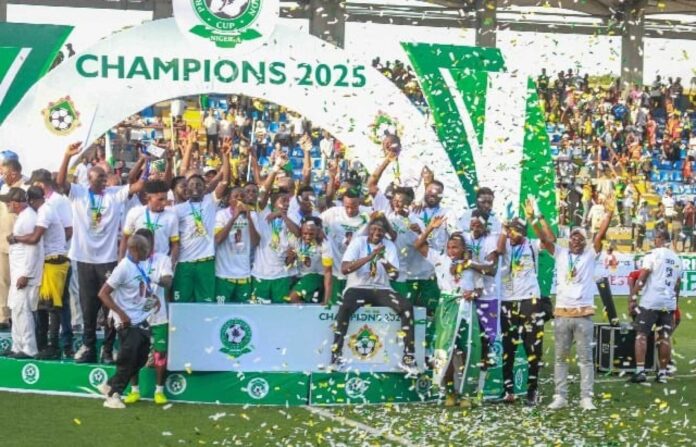 Kwara United Celebrating Federation Cup Victory