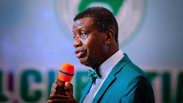 Pastor Enoch Adejare Adeboye Preaching