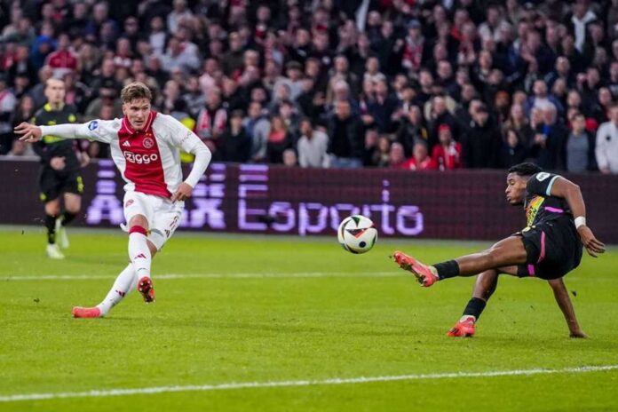 Ajax Vs Heracles Eredivisie Clash