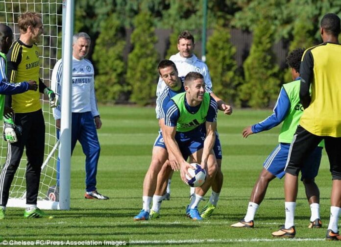 Chelsea Fc Players Training Before Match