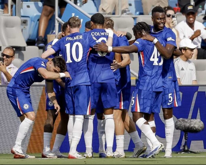 Chelsea Football Players In Action