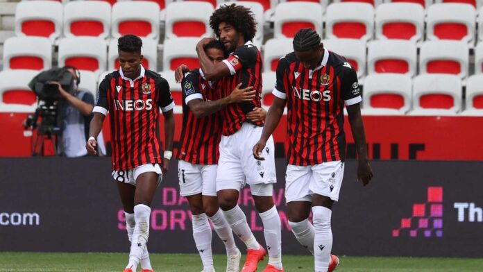 Ogc Nice Football Team Playing