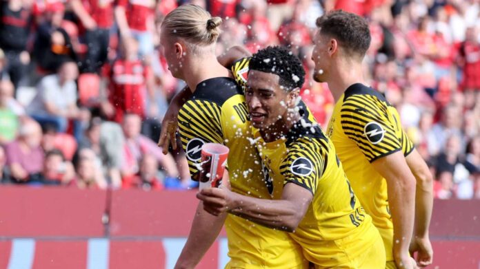 Borussia Dortmund Match Celebration