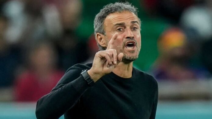 Luis Enrique Coaching At Paris Saint Germain