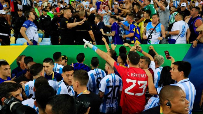 Maracanã Stadium Crowd For Copa Do Brasil