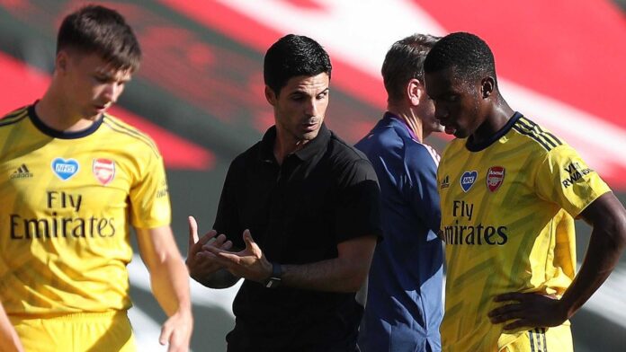 Mikel Arteta And Eddie Nketiah During The Game