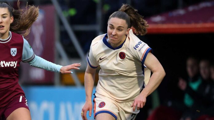 Amber Tysiak West Ham Women Football Match