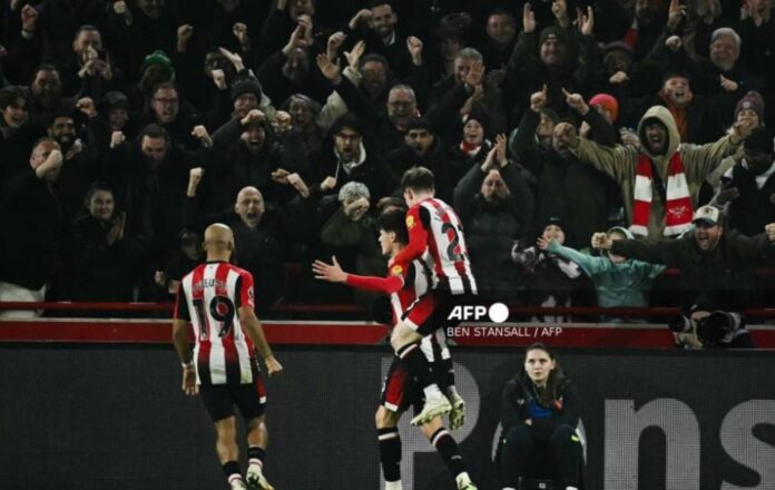 Brentford Football Team Against Man City