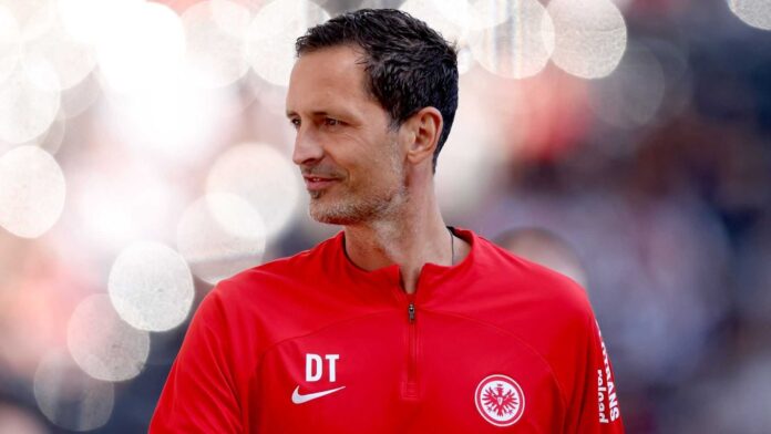 Dino Toppmöller Coaching Eintracht Frankfurt Players