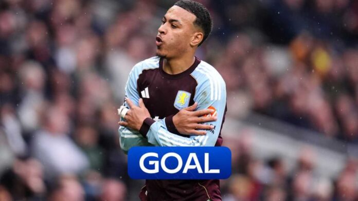 Lamare Bogarde In Aston Villa Jersey