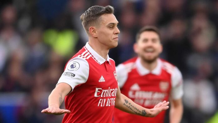 Leandro Trossard Arsenal Goal Celebration