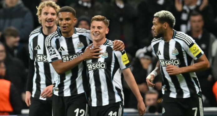 Newcastle United Team Celebrating A Goal