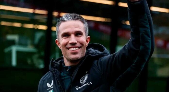 Robin Van Persie Coaching Feyenoord