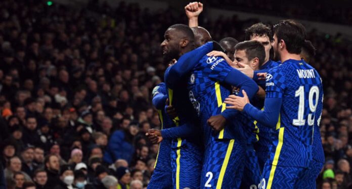 Chelsea Celebrate Victory Against Spurs