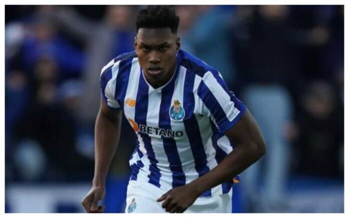 Fc Porto Players Samu And Froholdt